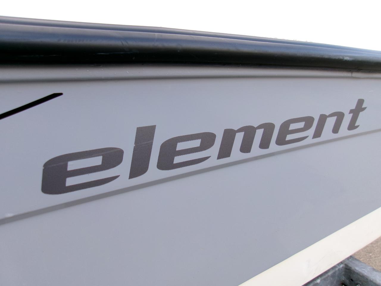 Bayliner Element  2022