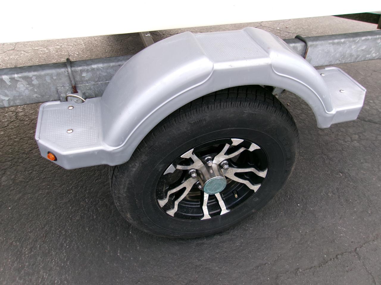 Bayliner Element  2022