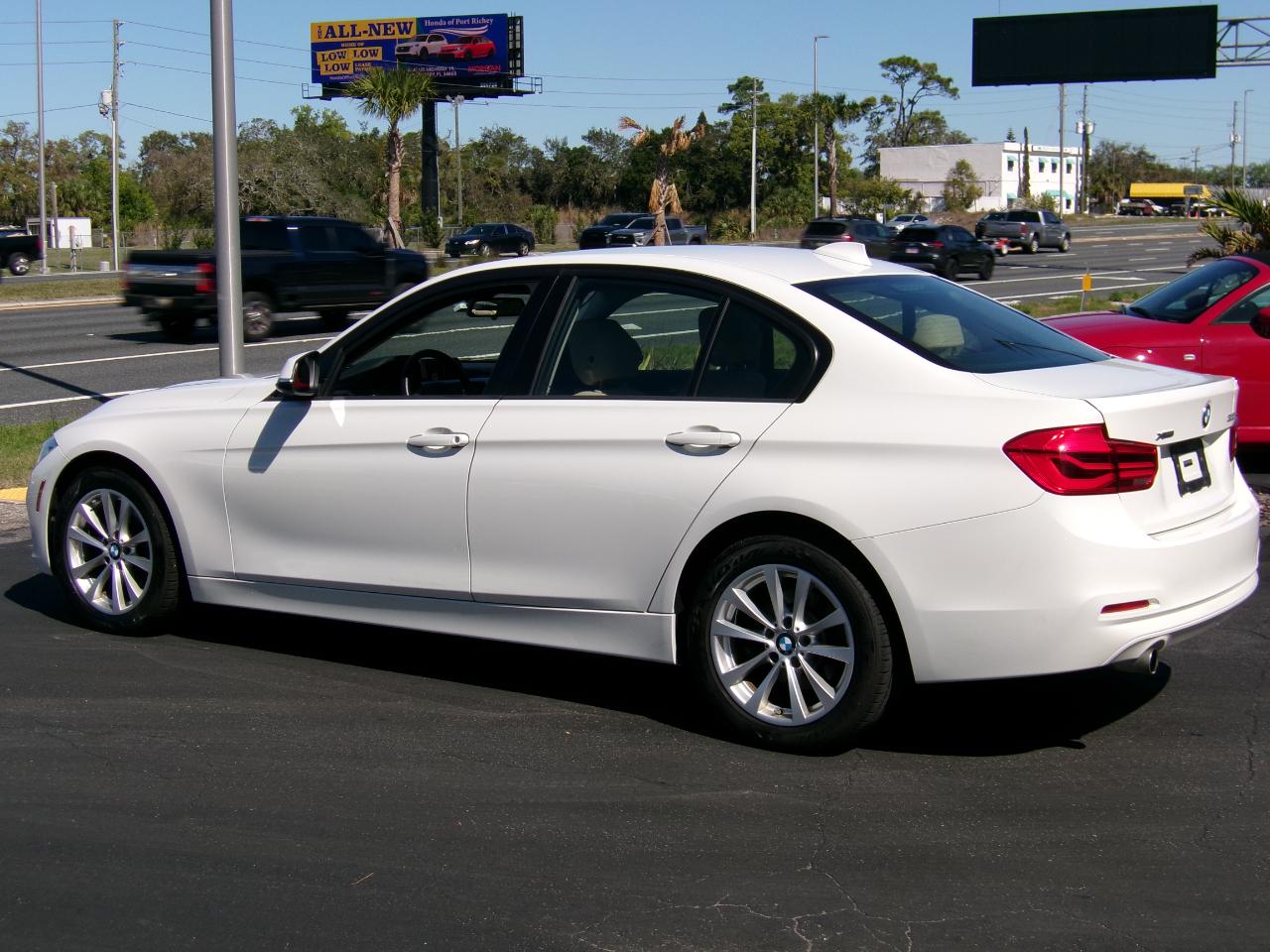 BMW 3-Series 320i xDrive Sedan 2018