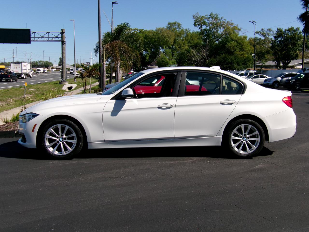 BMW 3-Series 320i xDrive Sedan 2018