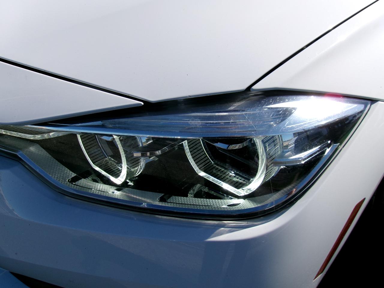 BMW 3-Series 320i xDrive Sedan 2018