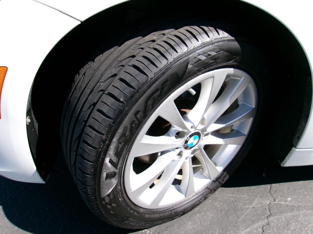 BMW 3-Series 320i xDrive Sedan 2018