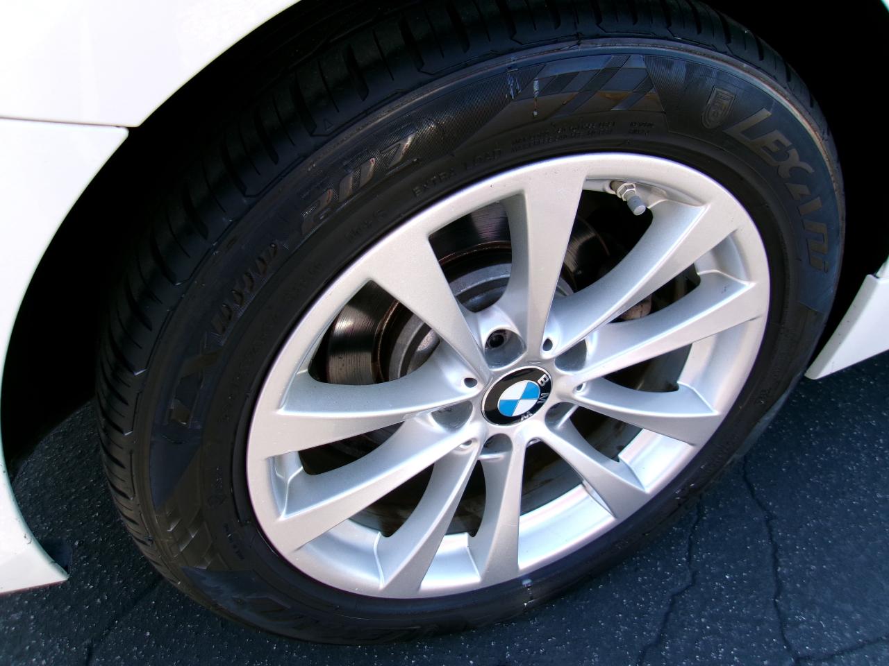 BMW 3-Series 320i xDrive Sedan 2018