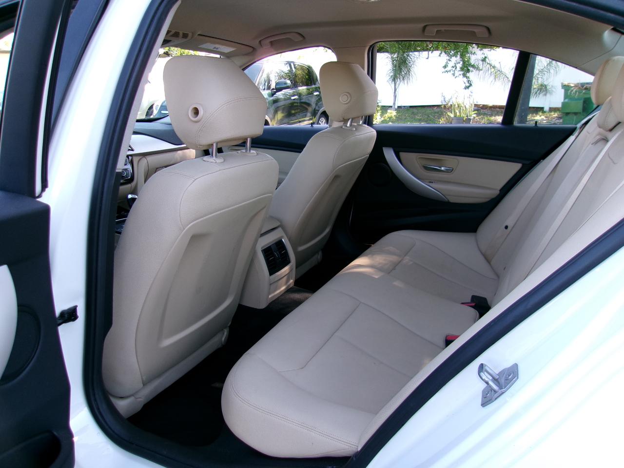 BMW 3-Series 320i xDrive Sedan 2018