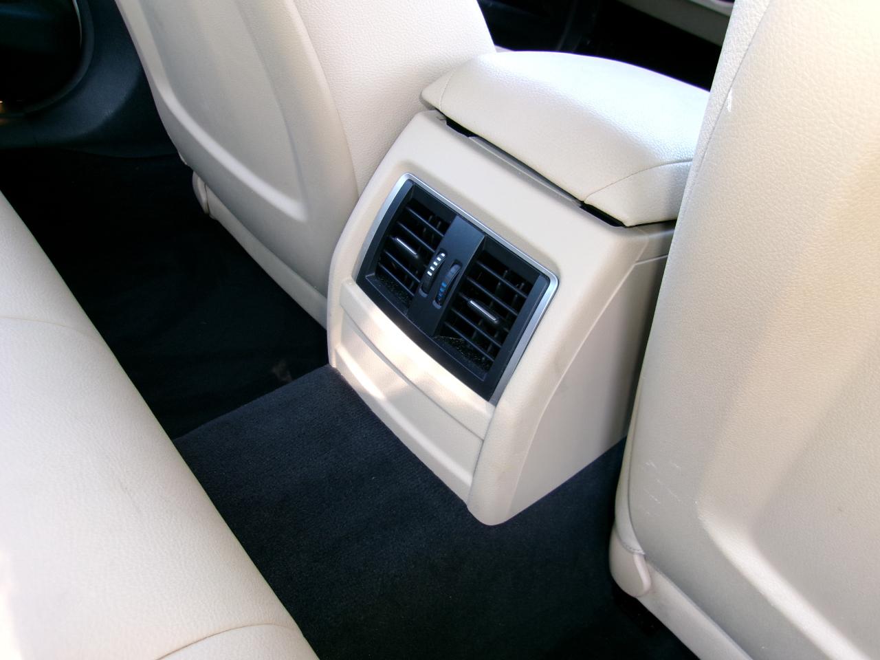 BMW 3-Series 320i xDrive Sedan 2018