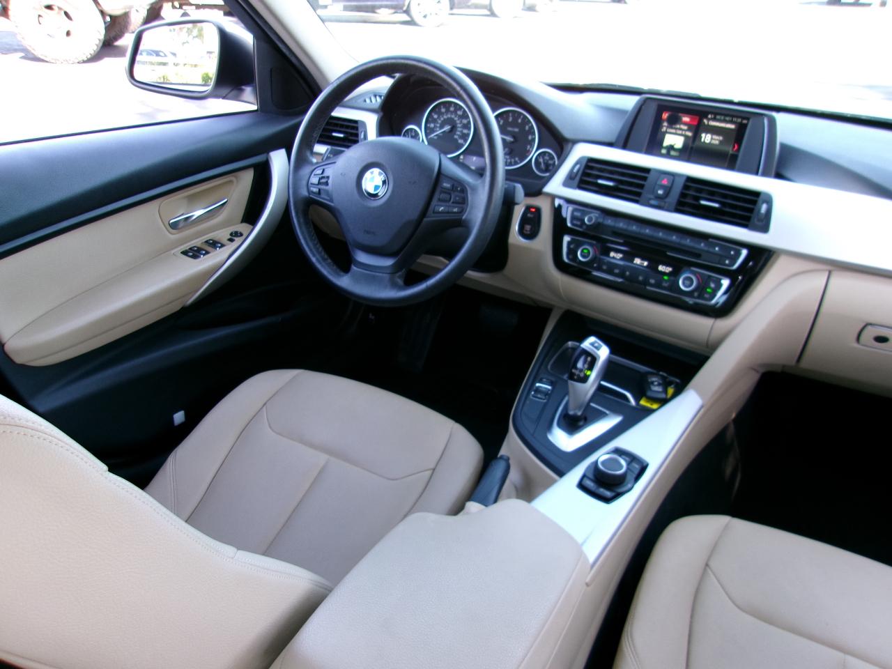 BMW 3-Series 320i xDrive Sedan 2018