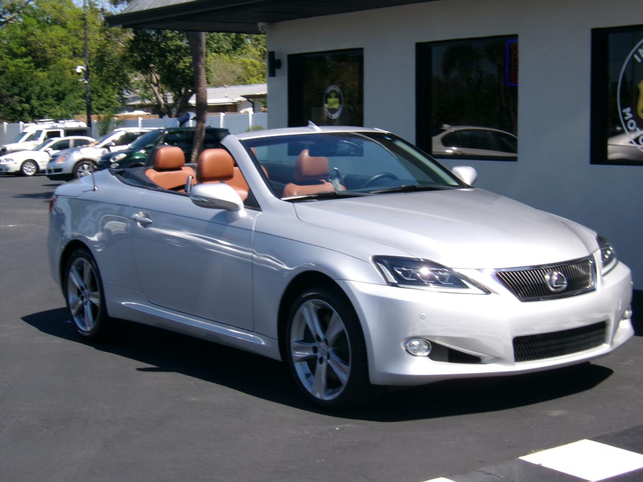 Lexus IS C 350 2012