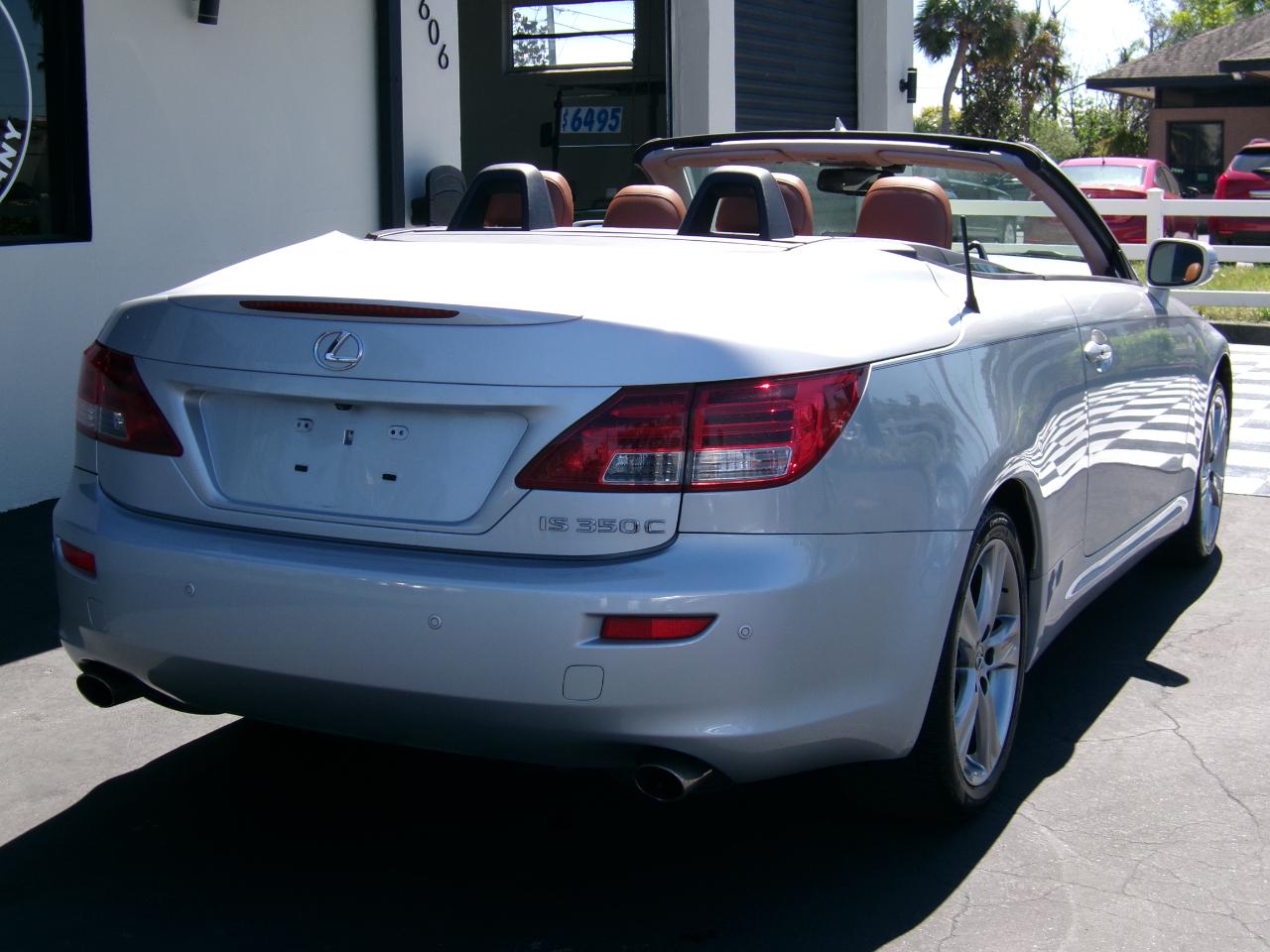 Lexus IS C 350 2012