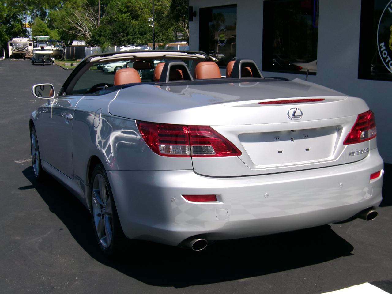 Lexus IS C 350 2012