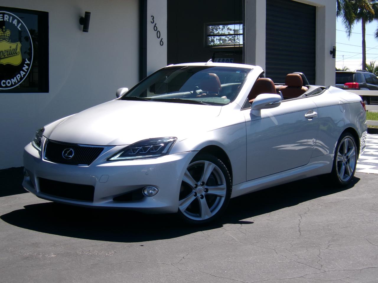 Lexus IS C 350 2012