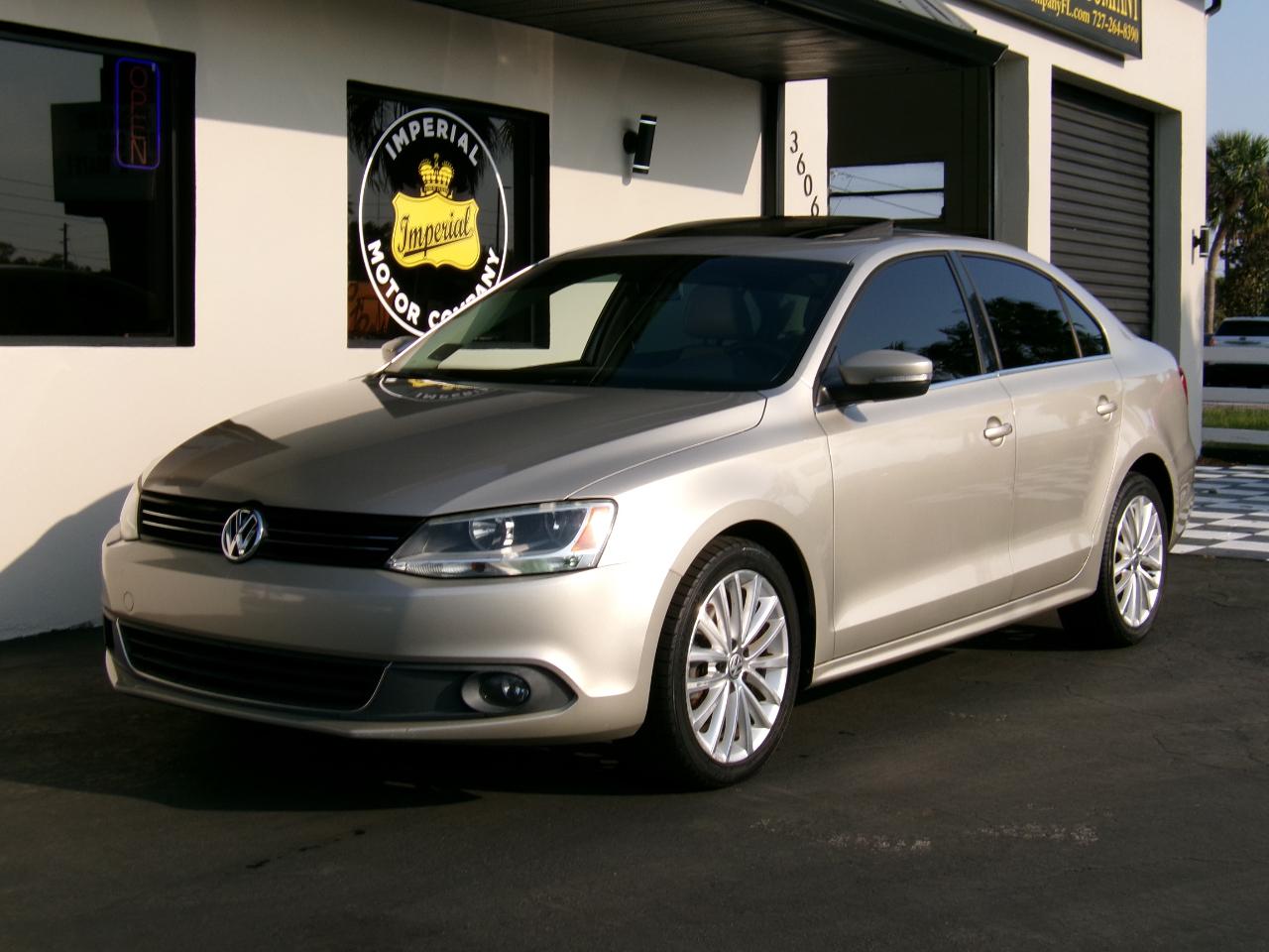 Volkswagen Jetta SEL PZEV 2013