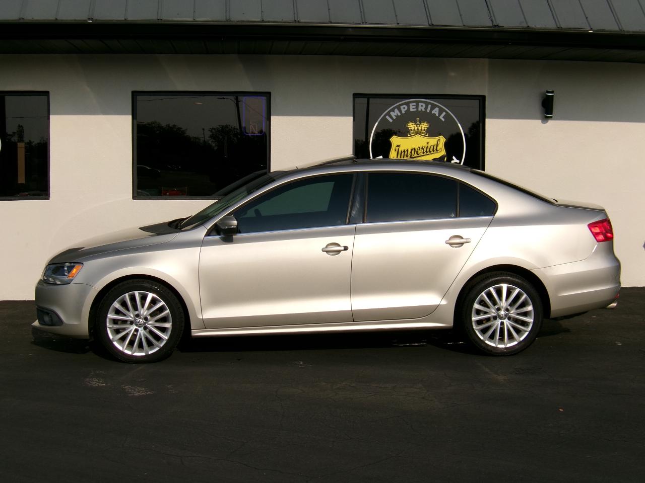 Volkswagen Jetta SEL PZEV 2013