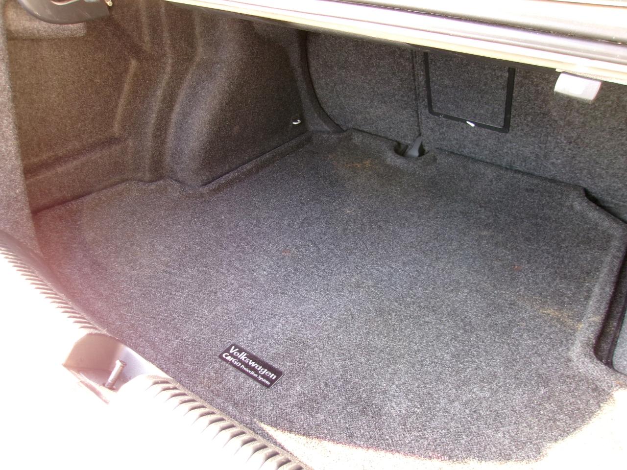 Volkswagen Jetta SEL PZEV 2013