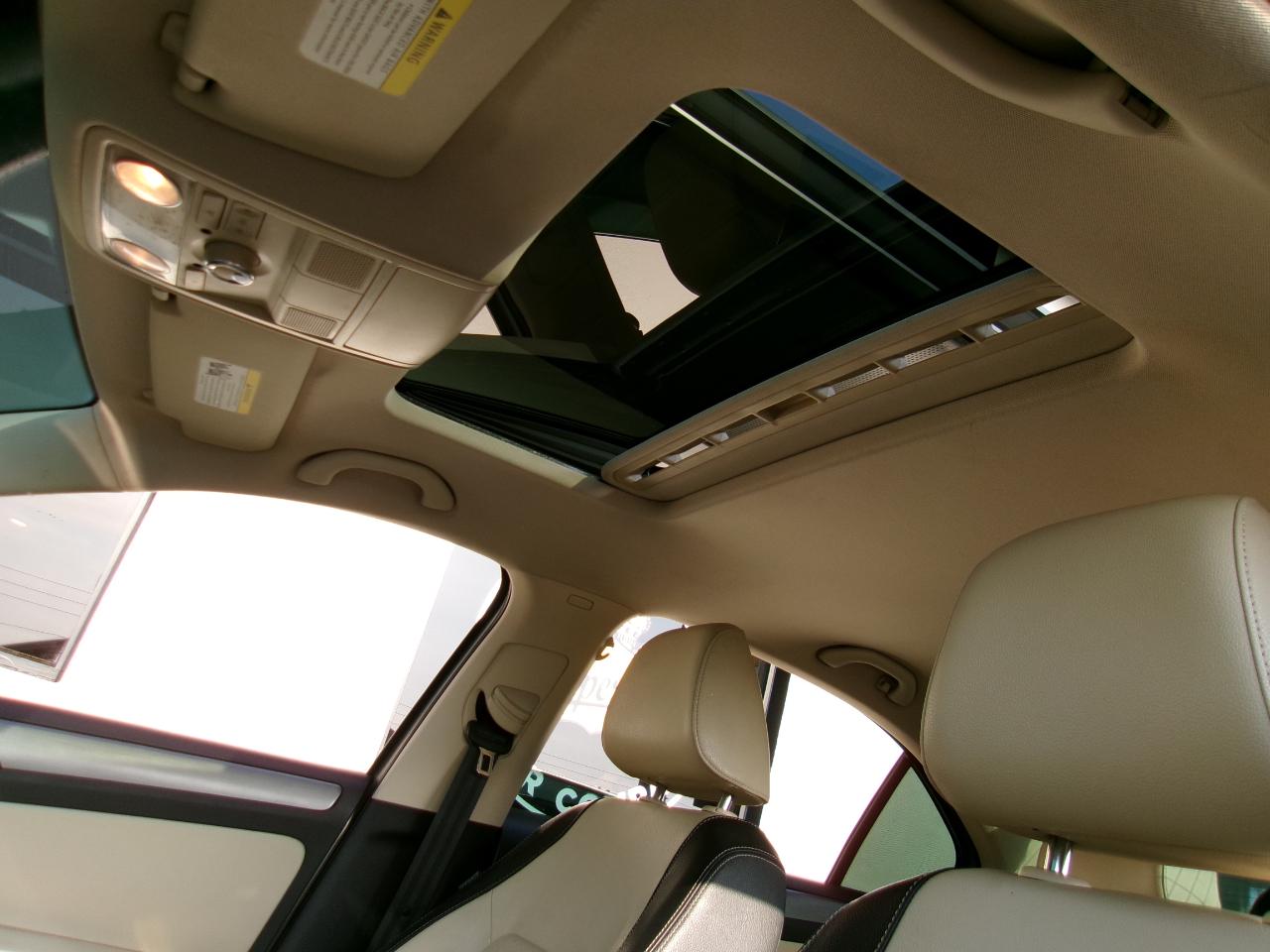 Volkswagen Jetta SEL PZEV 2013