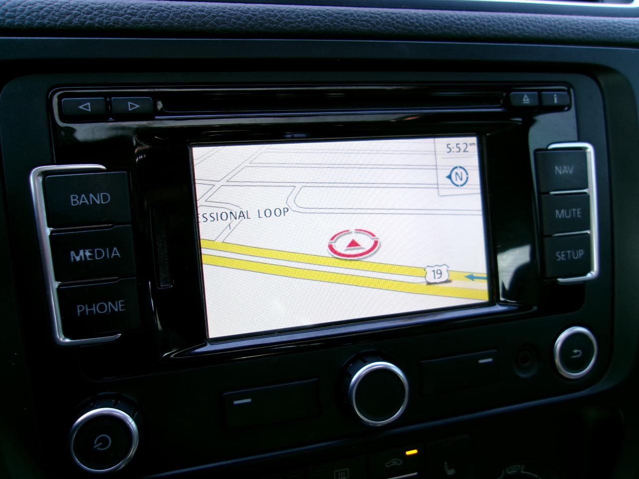 Volkswagen Jetta SEL PZEV 2013