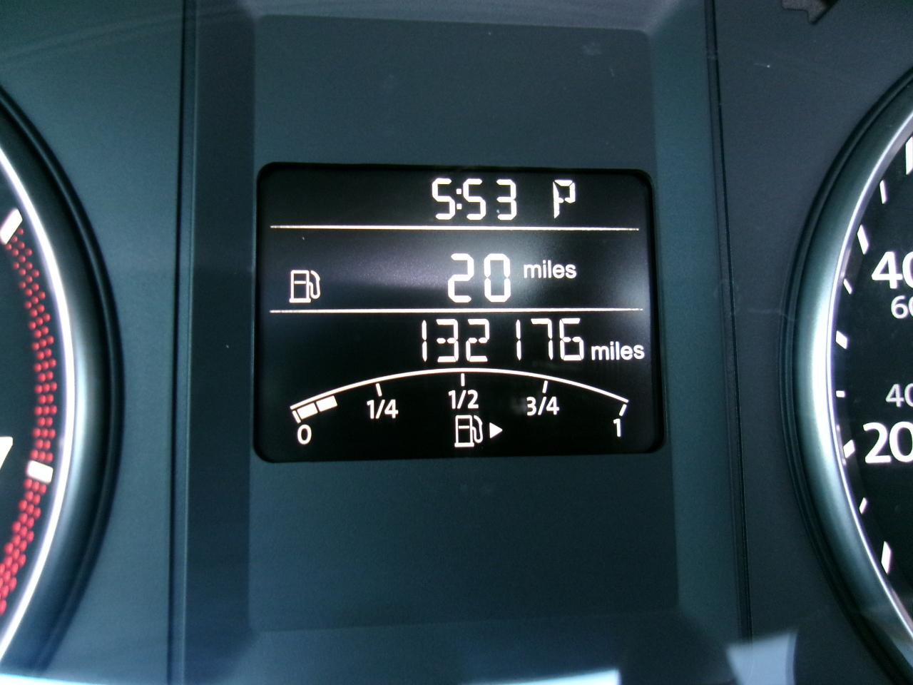 Volkswagen Jetta SEL PZEV 2013