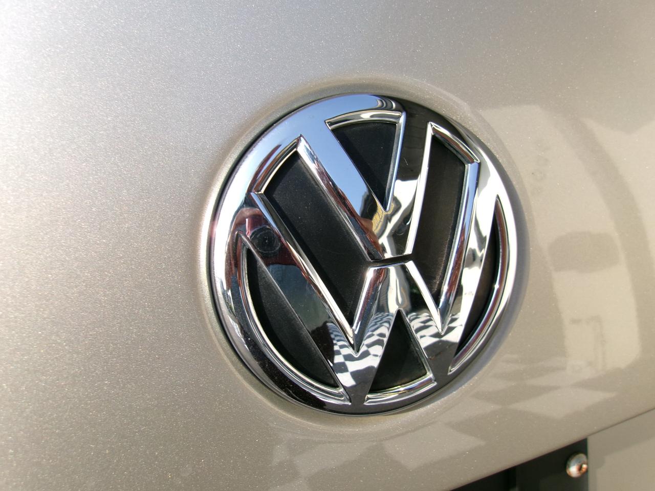 Volkswagen Jetta SEL PZEV 2013