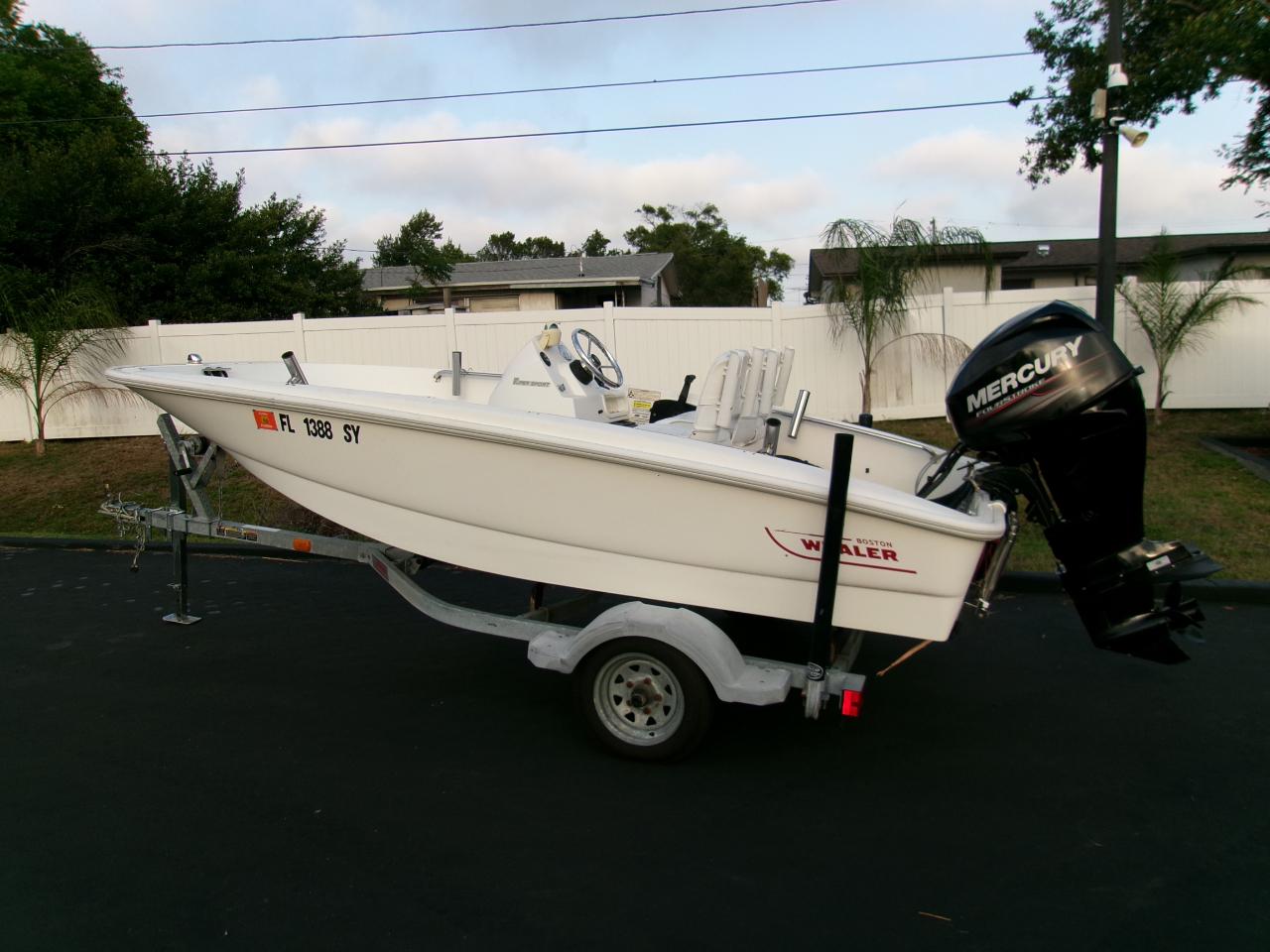 Boston Whaler 130 Sport  2015