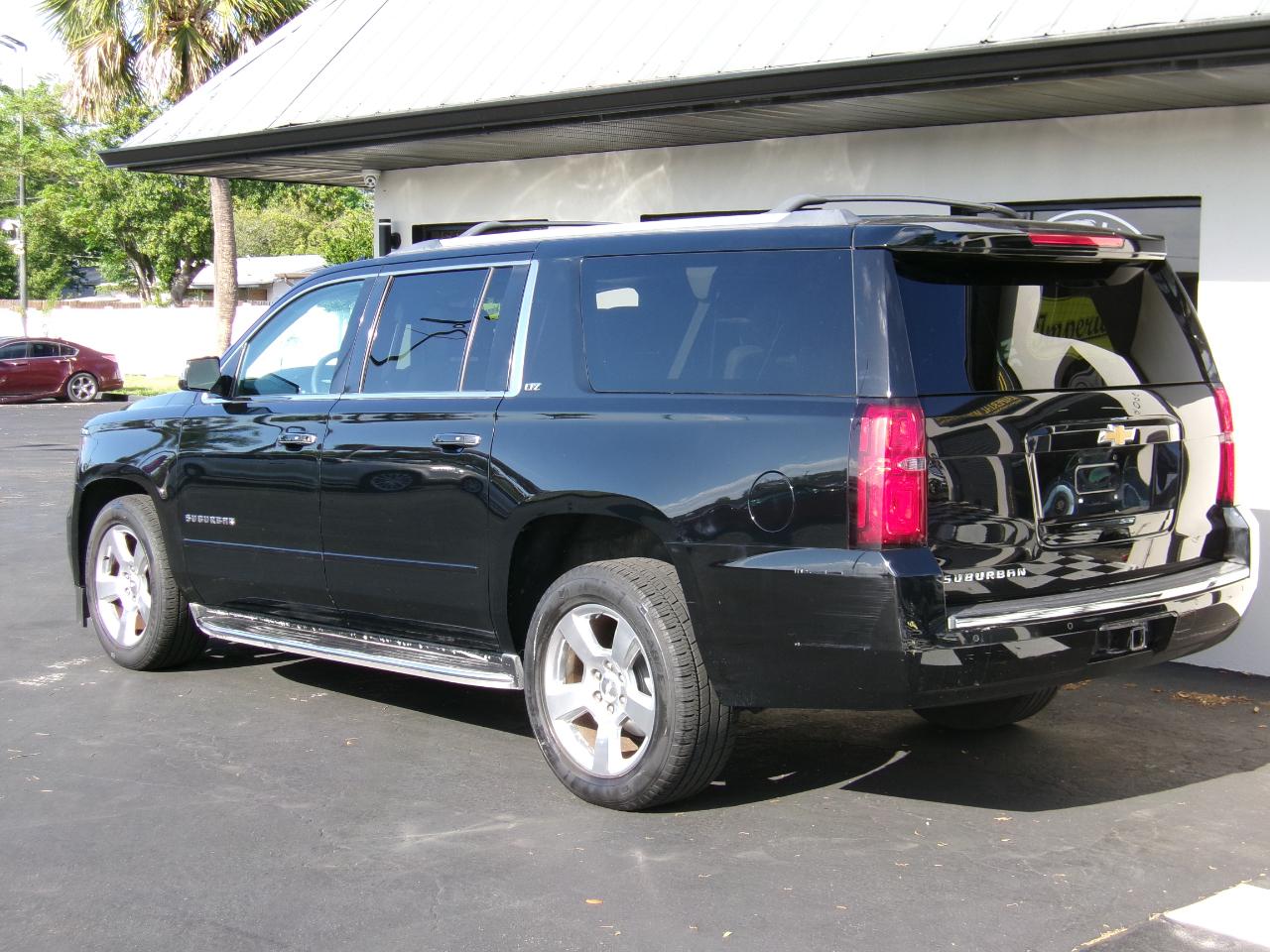 Chevrolet Suburban LTZ 1500 4WD 2015