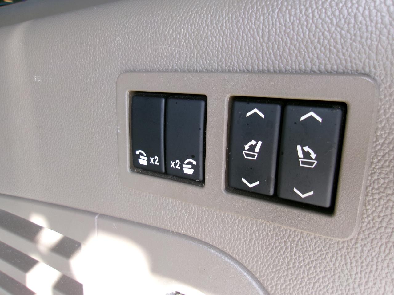 Chevrolet Suburban LTZ 1500 4WD 2015