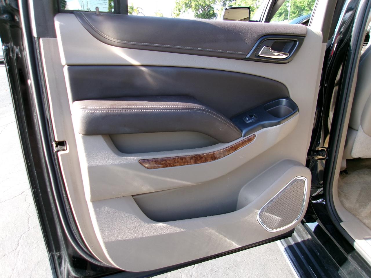 Chevrolet Suburban LTZ 1500 4WD 2015