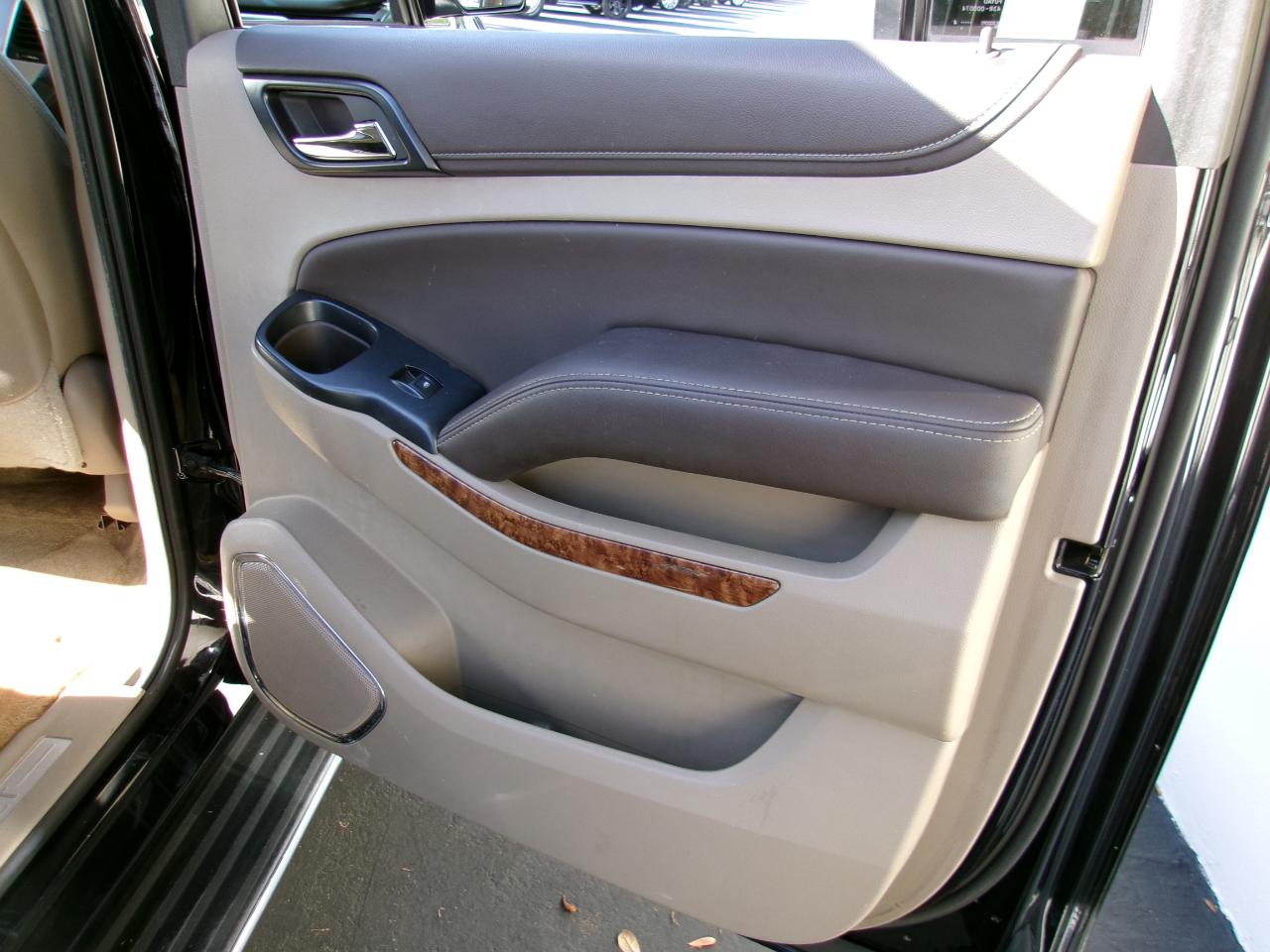 Chevrolet Suburban LTZ 1500 4WD 2015