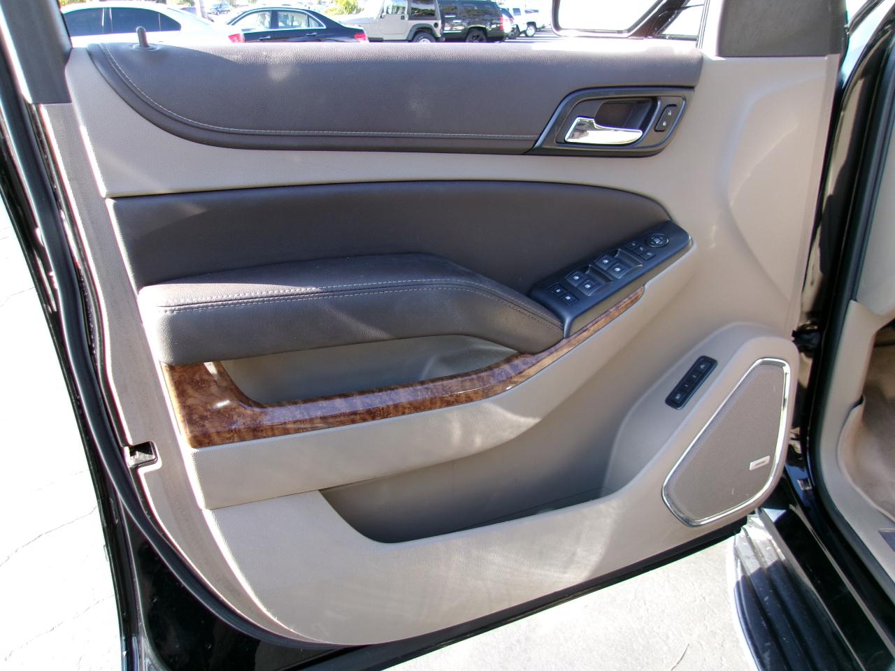 Chevrolet Suburban LTZ 1500 4WD 2015