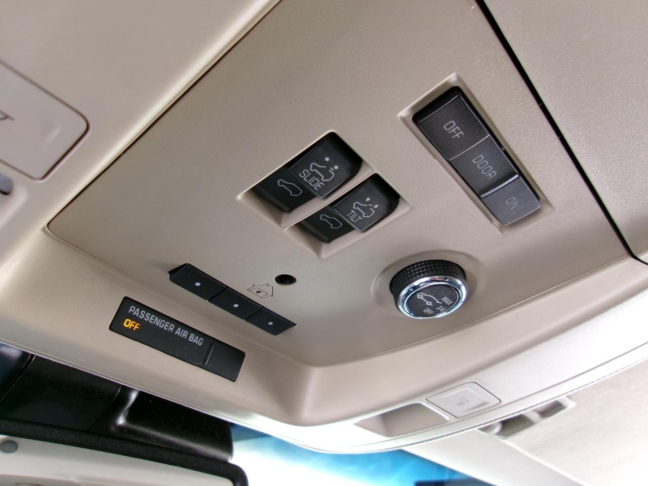 Chevrolet Suburban LTZ 1500 4WD 2015