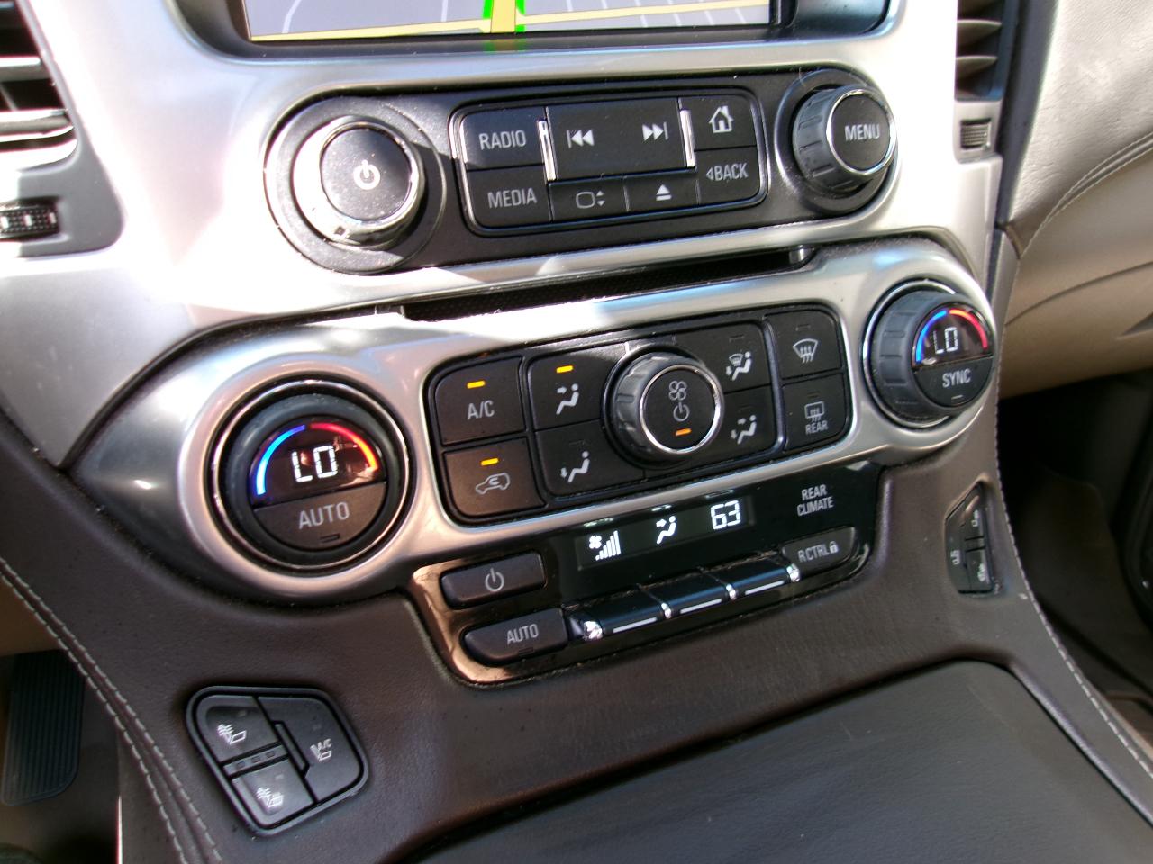 Chevrolet Suburban LTZ 1500 4WD 2015