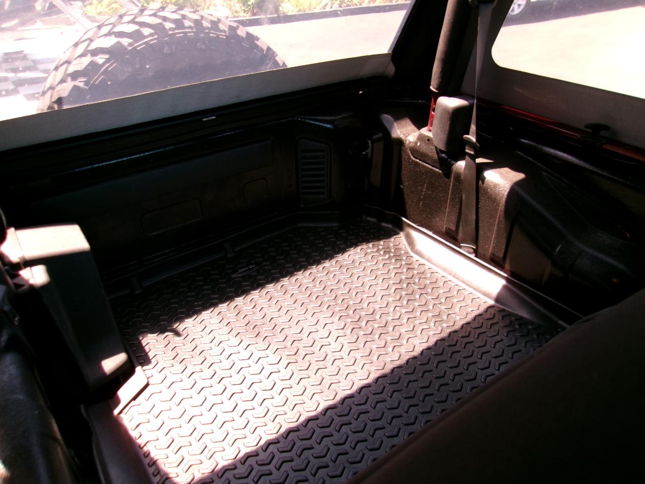 Jeep Wrangler Sport 4WD 2010