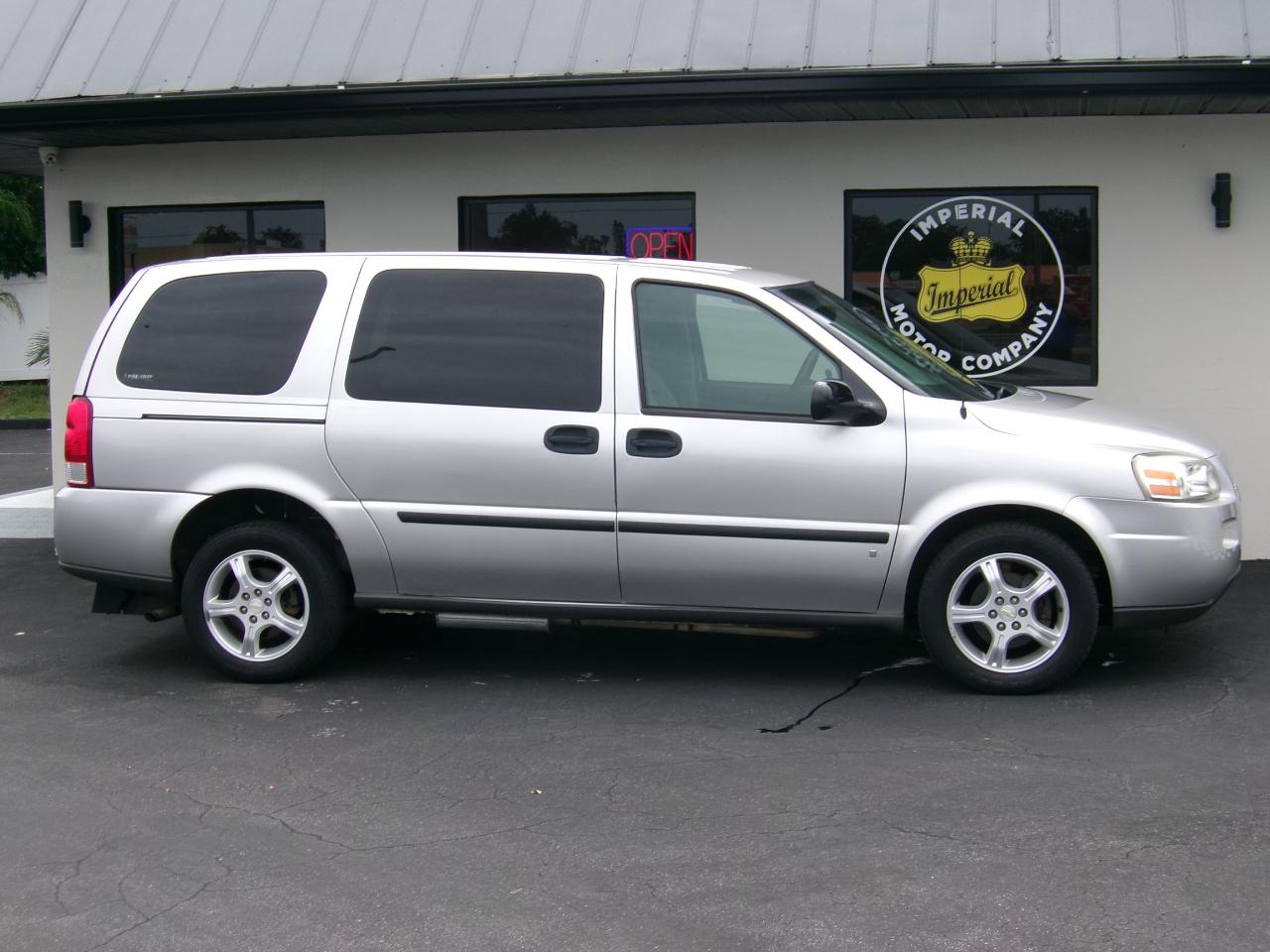 Chevrolet Uplander  2008