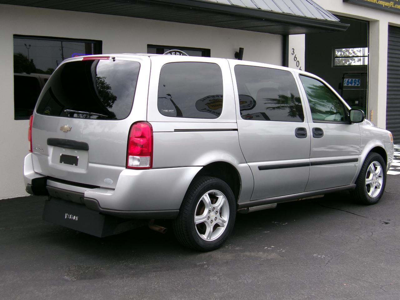 Chevrolet Uplander  2008