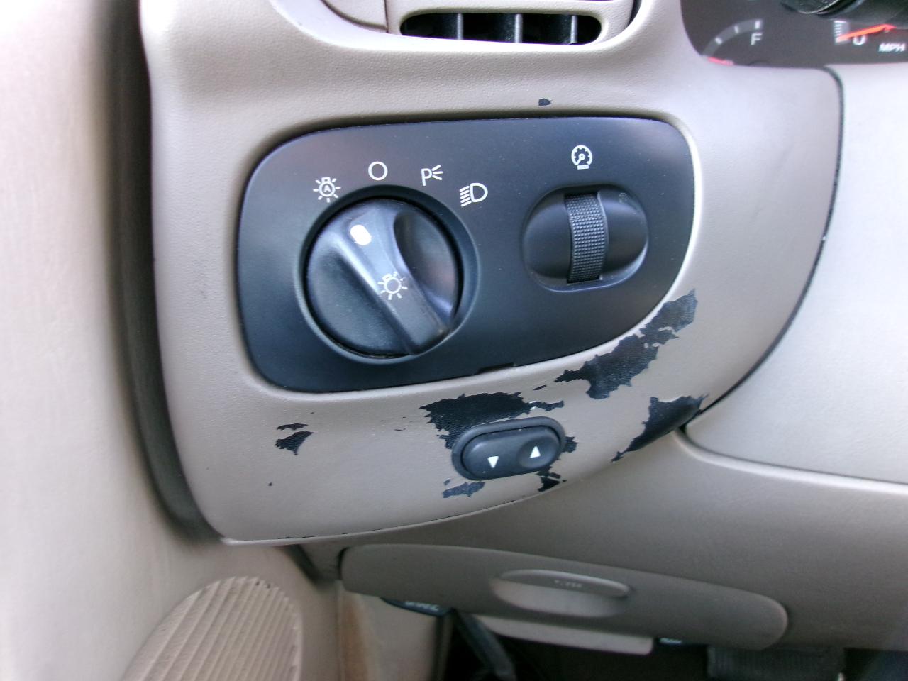 Ford F-150 XLT SuperCrew 2WD 2001