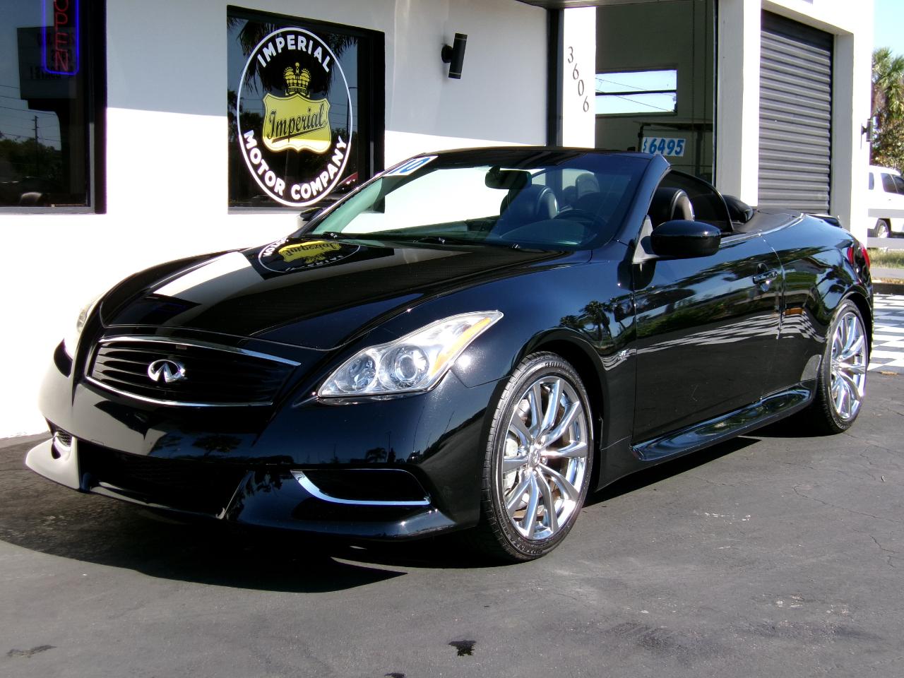 Infiniti G Convertible  2010