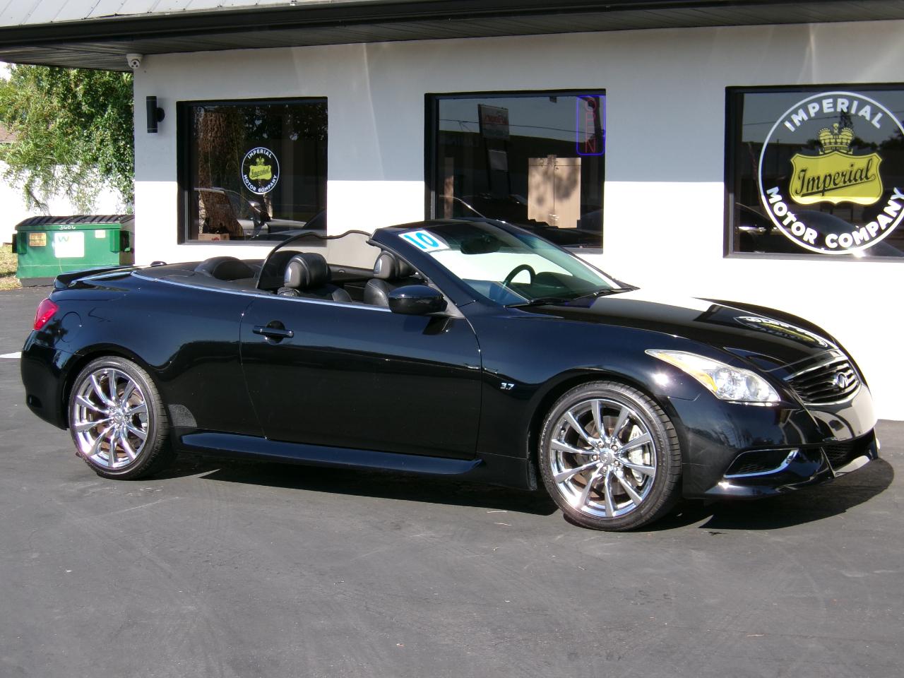 Infiniti G Convertible  2010