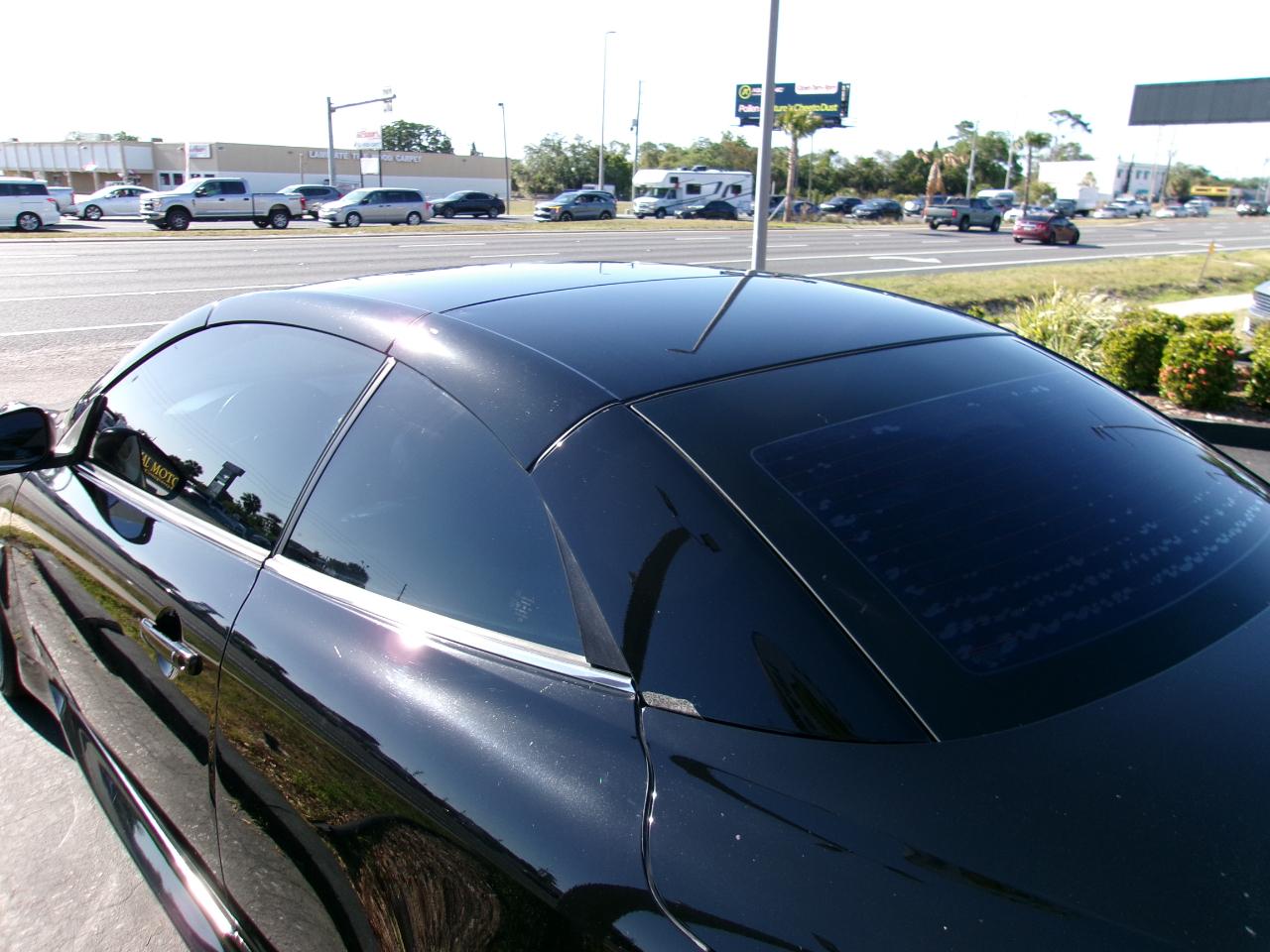 Infiniti G Convertible  2010