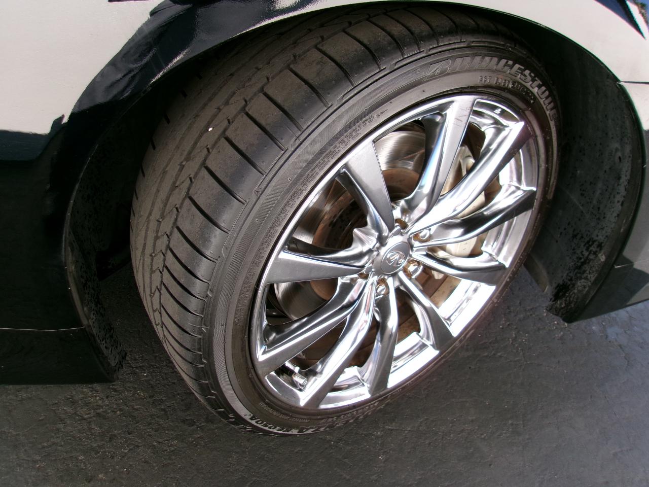 Infiniti G Convertible  2010
