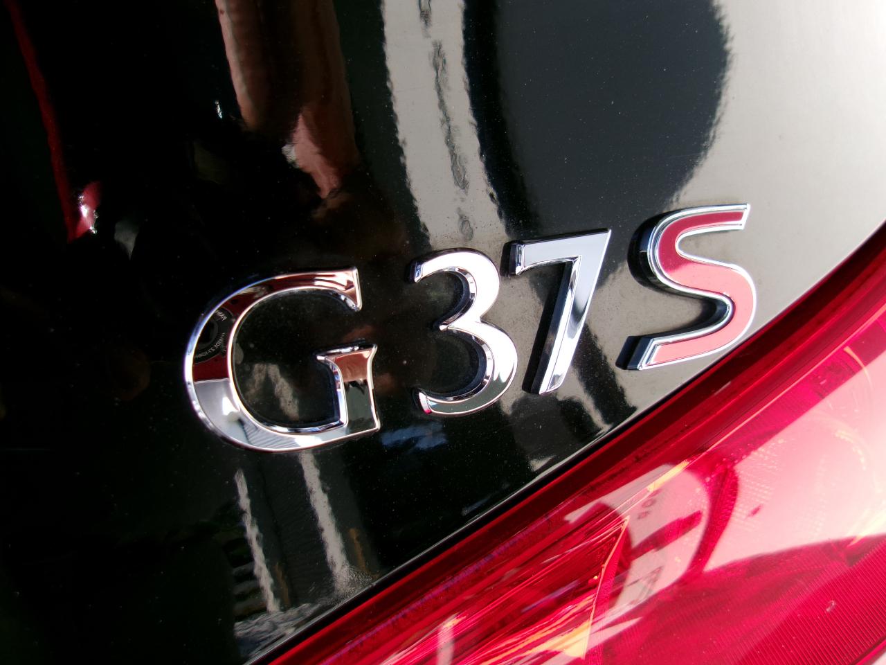 Infiniti G Convertible  2010