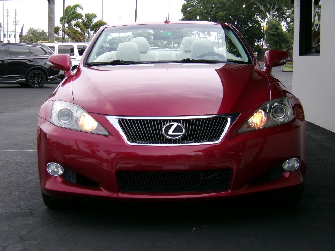 Lexus IS C IS 350C 2010