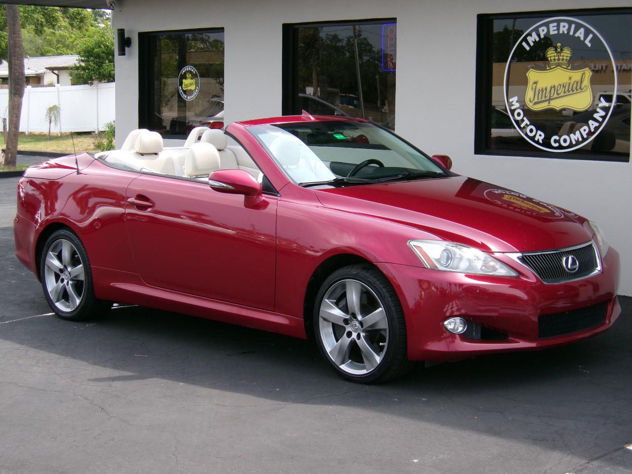 Lexus IS C IS 350C 2010