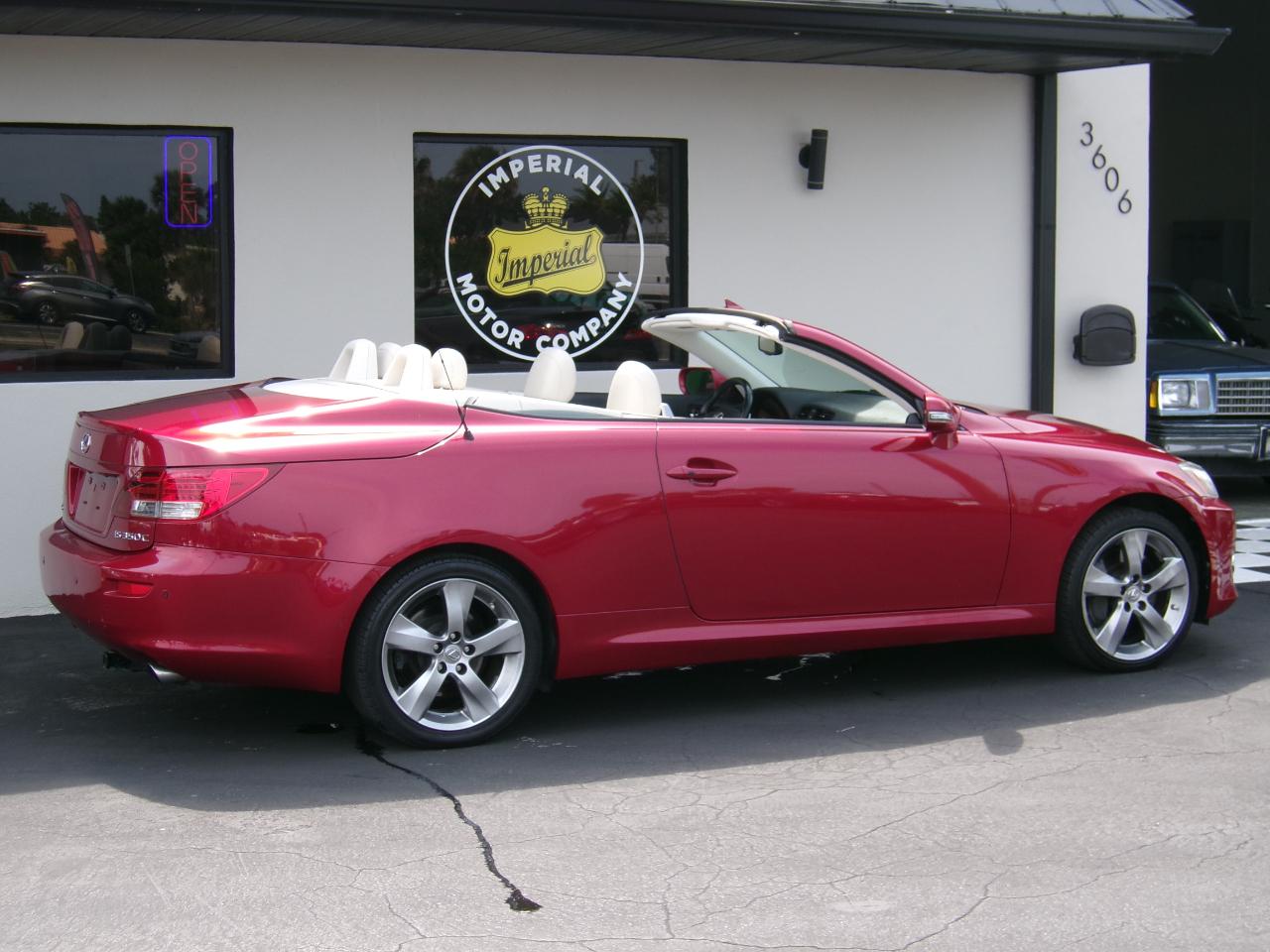 Lexus IS C IS 350C 2010