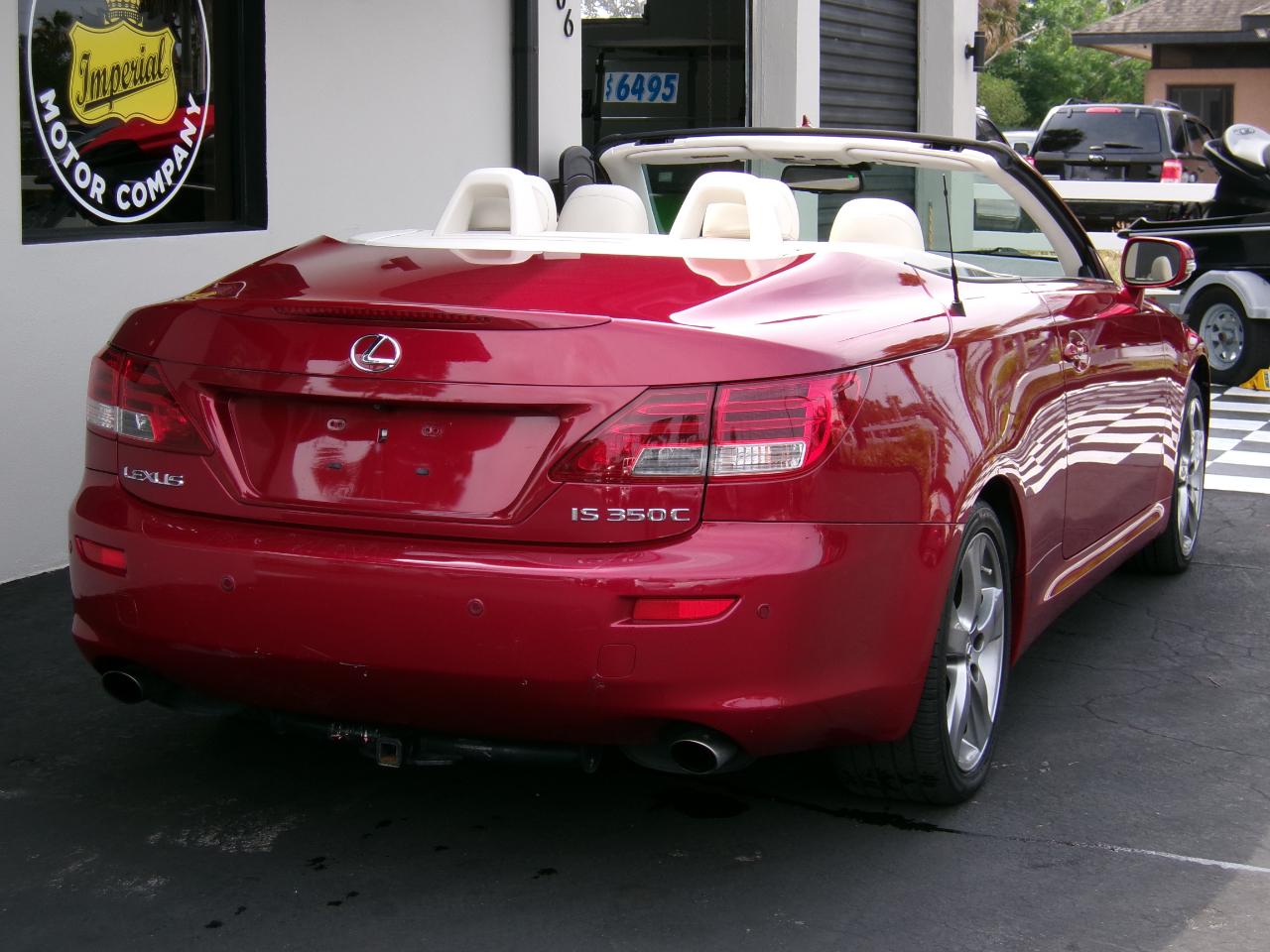 Lexus IS C IS 350C 2010