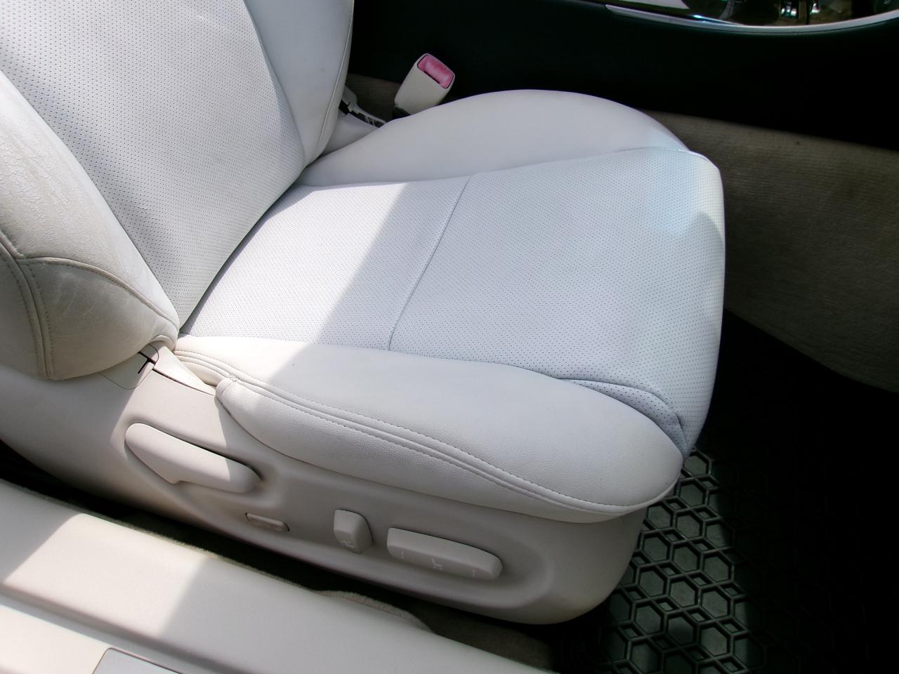 Lexus IS C IS 350C 2010