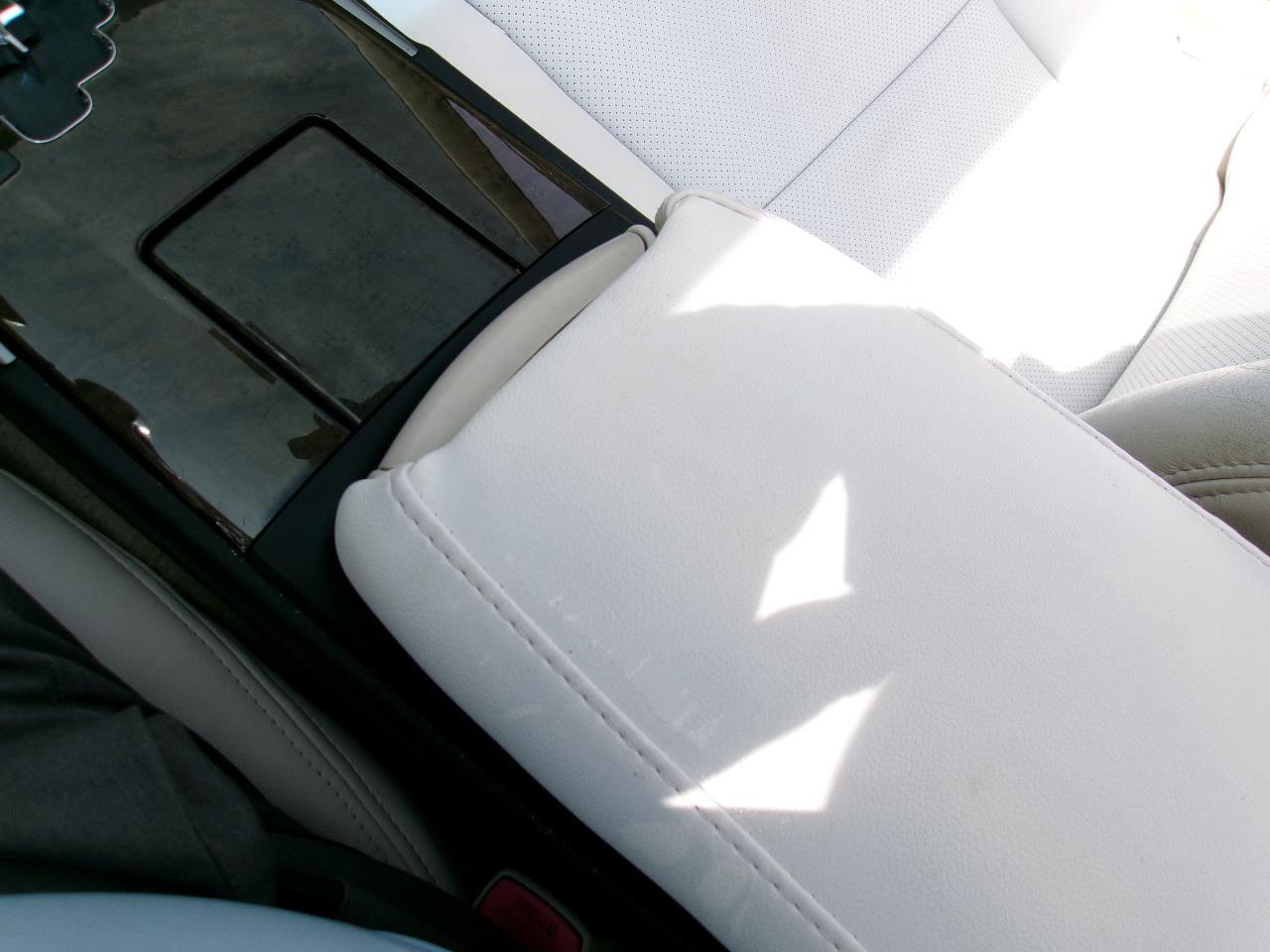 Lexus IS C IS 350C 2010