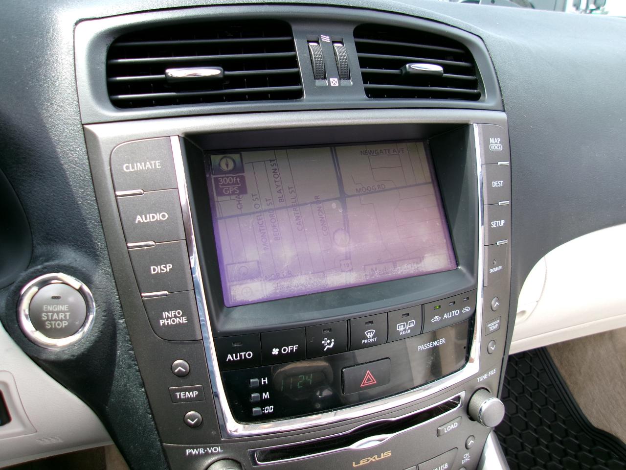 Lexus IS C IS 350C 2010