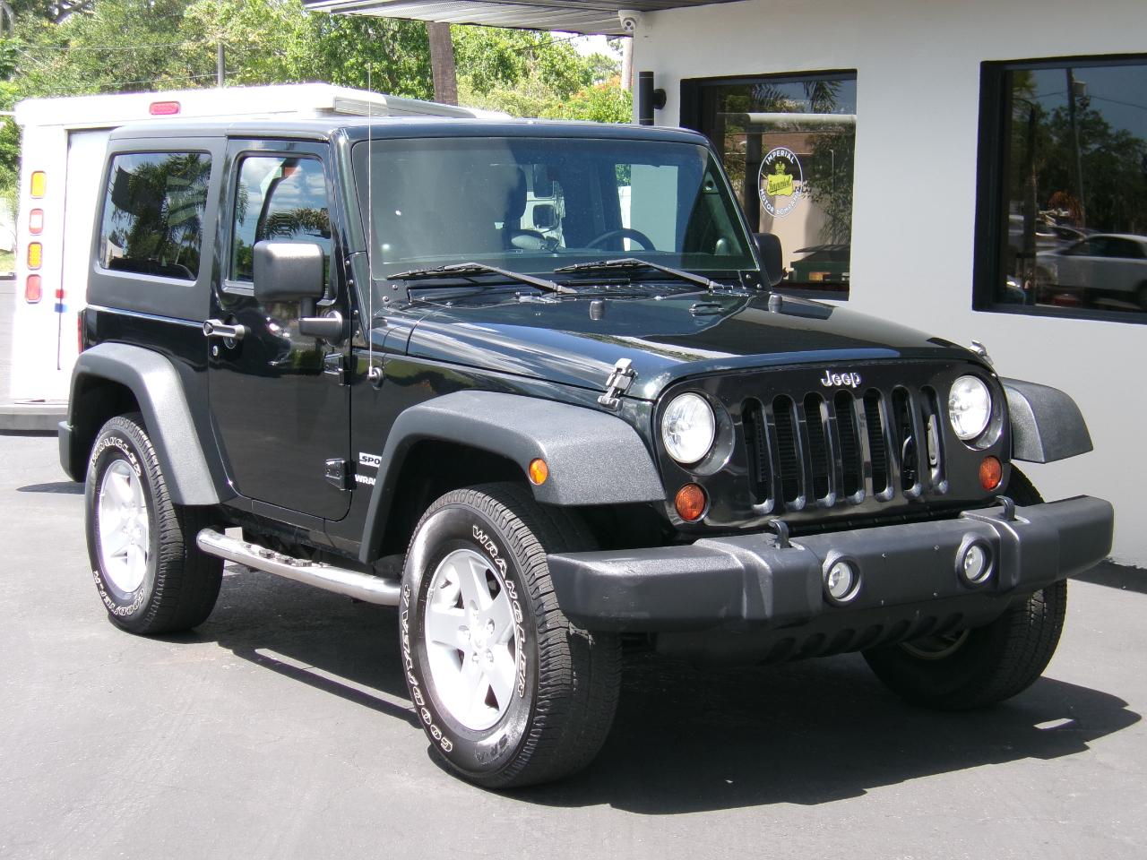 Jeep Wrangler Sport 4WD 2012