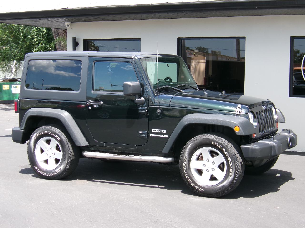 Jeep Wrangler Sport 4WD 2012