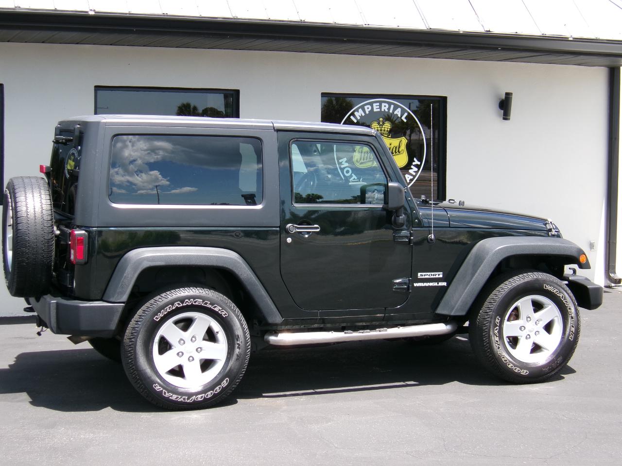 Jeep Wrangler Sport 4WD 2012