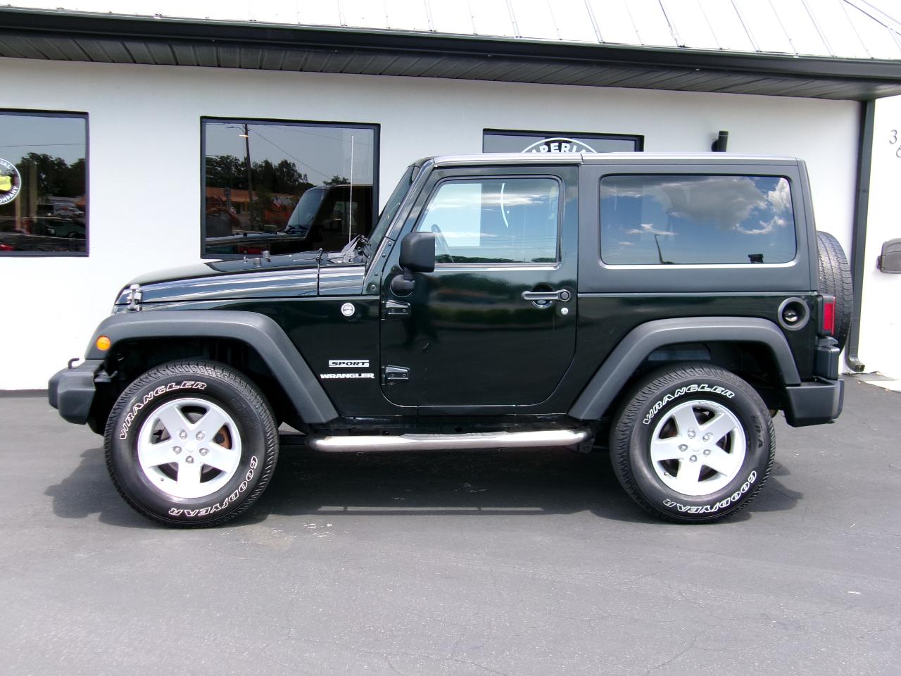 Jeep Wrangler Sport 4WD 2012