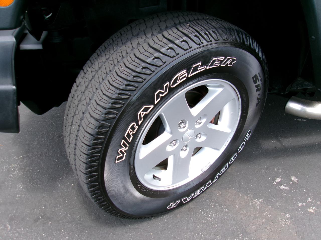Jeep Wrangler Sport 4WD 2012
